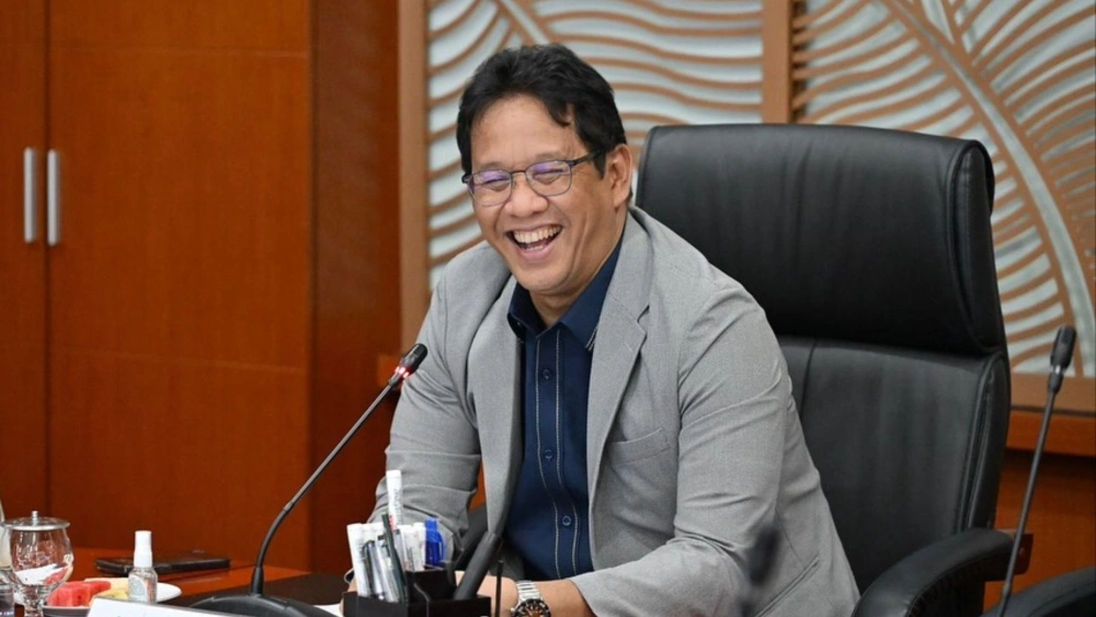 Menkeu Purbaya Yudhi Sadewa yang elektabilitasnya terus melesat. [Instagram @Menkeuri]